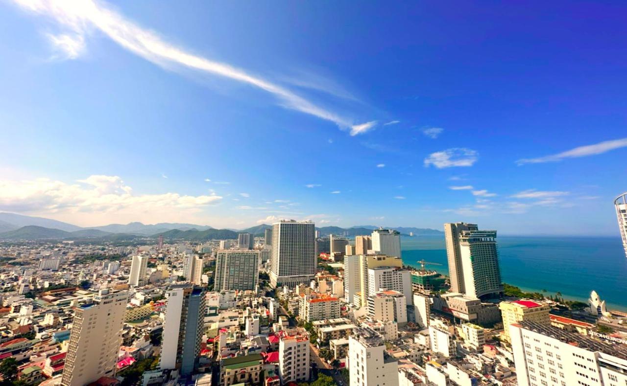 Sunny Smes - Virgo Nha Trang Appartement Buitenkant foto