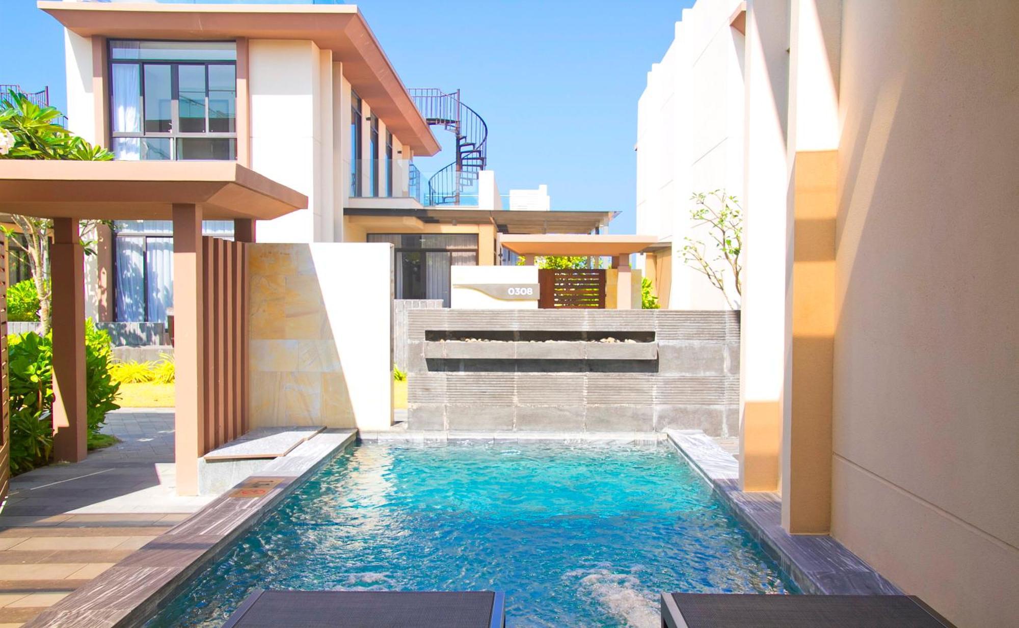 Sunny Smes - Virgo Nha Trang Appartement Buitenkant foto