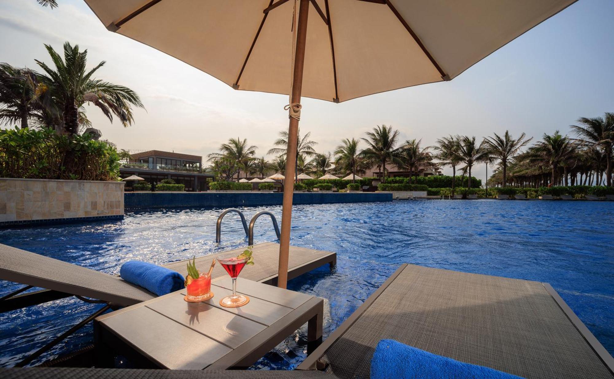 Sunny Smes - Virgo Nha Trang Appartement Buitenkant foto